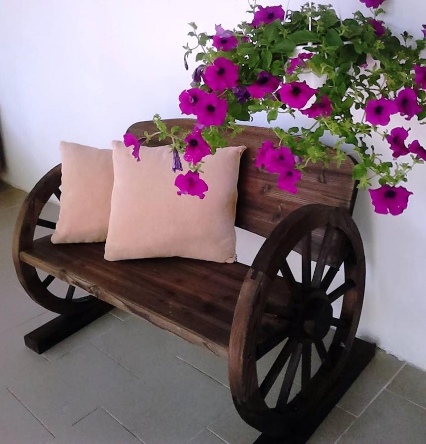 Parselia Rooms Θέρμα Εξωτερικό φωτογραφία